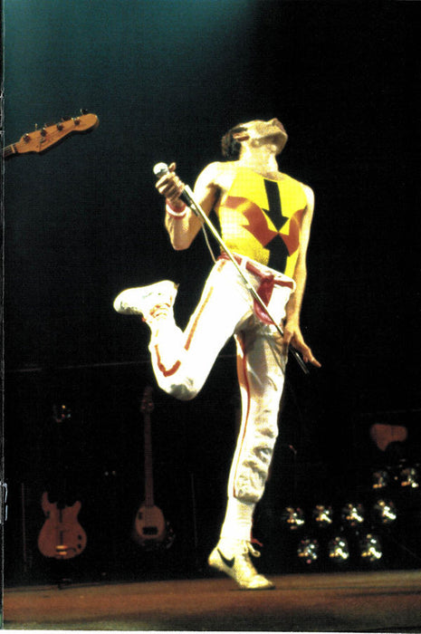 Queen -Queen On Fire (Live At The Bowl)