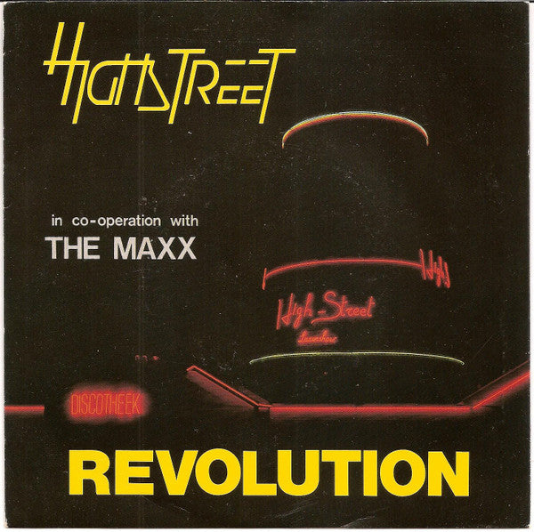 Highstreet In Co-operation With The Maxx -Revolution