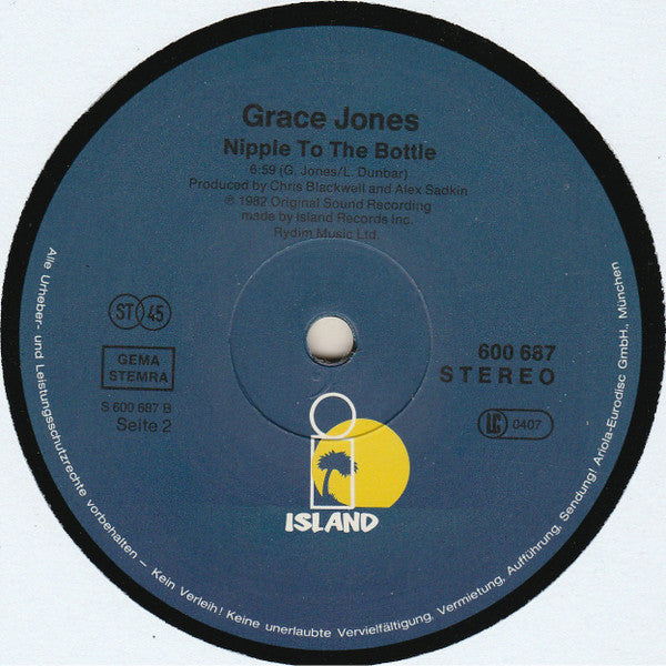 Grace Jones -The Apple Stretching / Nipple To The Bottle