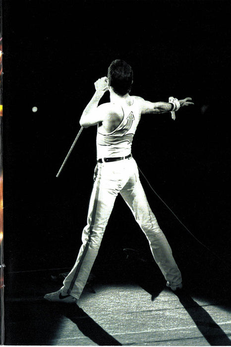 Queen -Queen On Fire (Live At The Bowl)