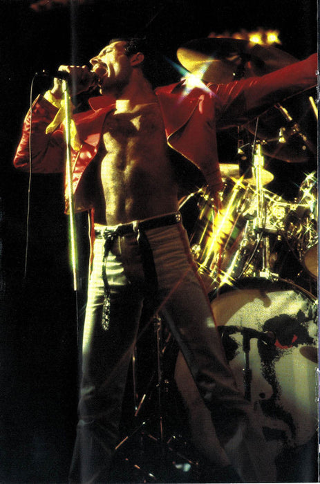 Queen -Queen On Fire (Live At The Bowl)