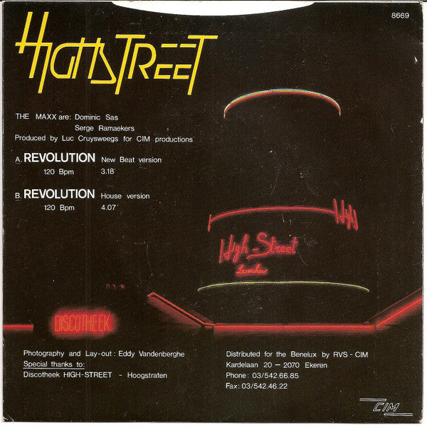 Highstreet In Co-operation With The Maxx -Revolution