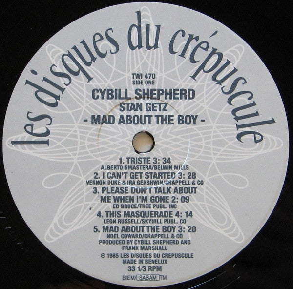 Cybill Shepherd Featuring Stan Getz - Mad About The Boy