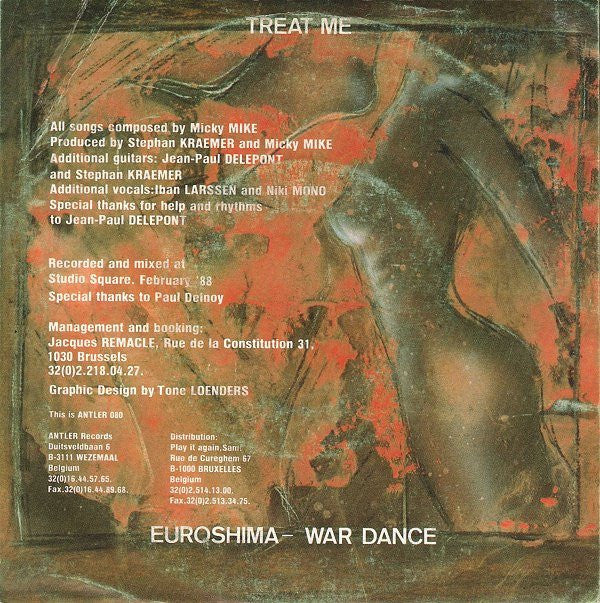 Snowy Red -Treat Me / Euroshima - War Dance