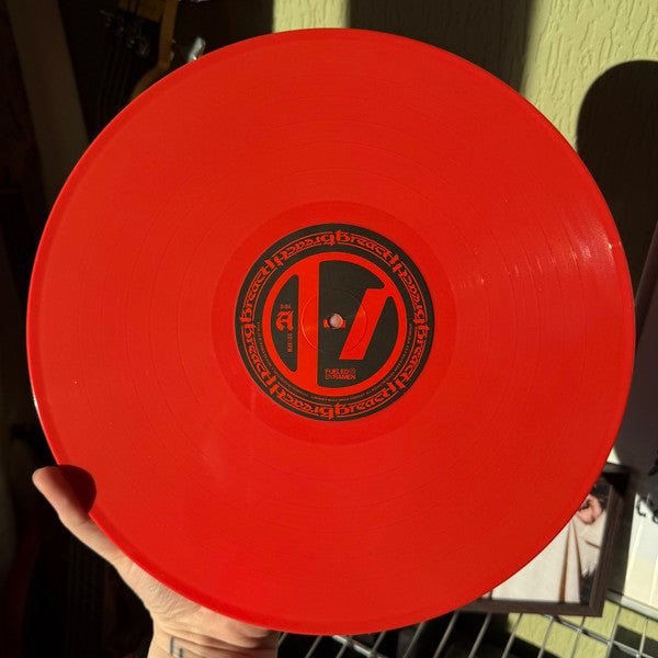 Twenty One Pilots -Breach