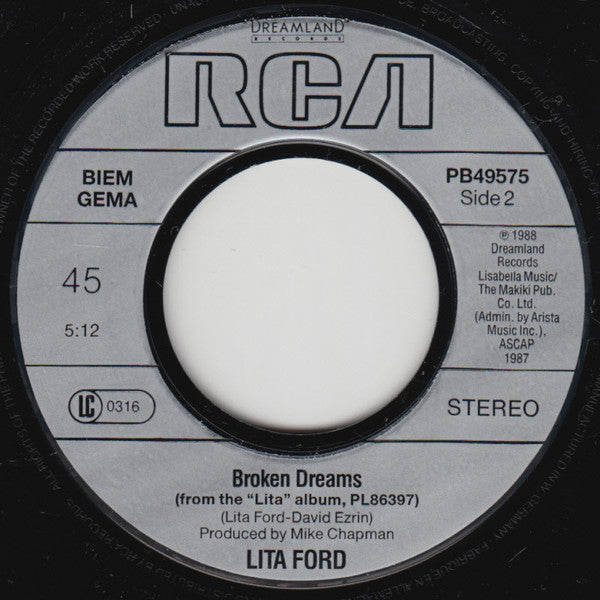 Lita* -Kiss Me Deadly