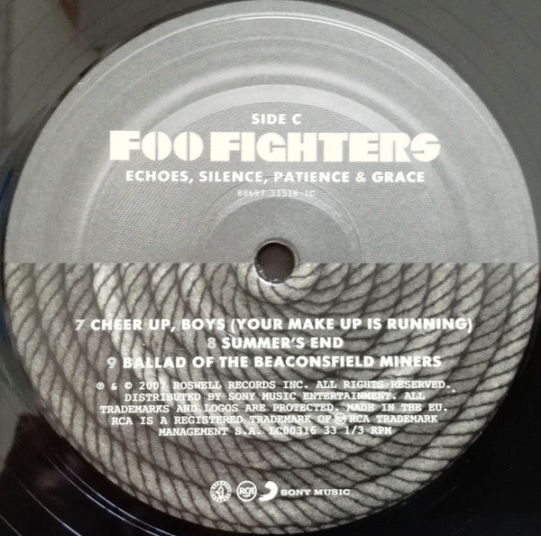 Foo Fighters -Echoes, Silence, Patience & Grace