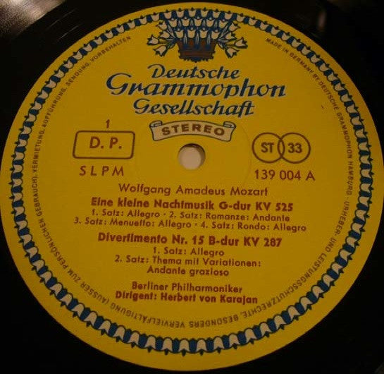 Mozart*, Berliner Philharmoniker · Herbert von Karajan -Eine Kleine Nachtmusik, Divertimento KV 287