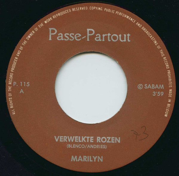 Marilyn (20) -Verwelkte Rozen