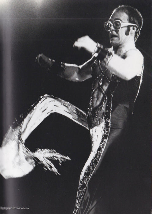 Elton John -Rocket Man • The Definitive Hits