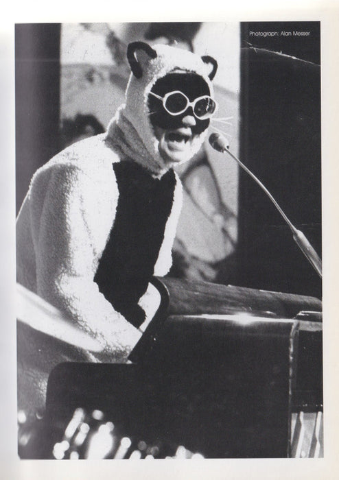 Elton John -Rocket Man • The Definitive Hits