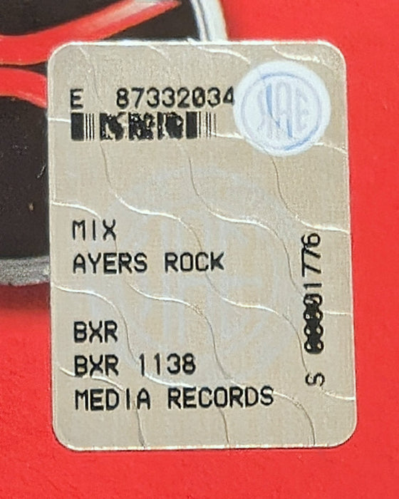 Mario Piu'* -Ayers Rock