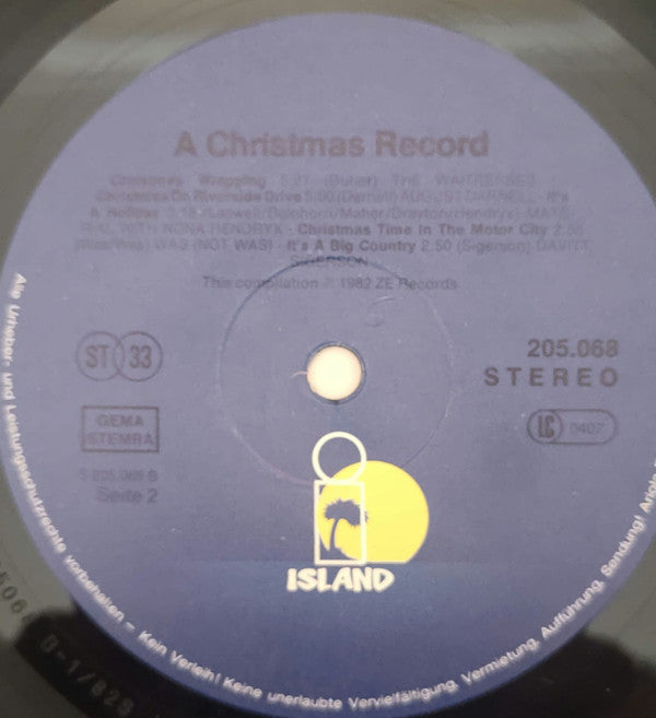 Various - A Christmas Record (Special 1982 Edition)