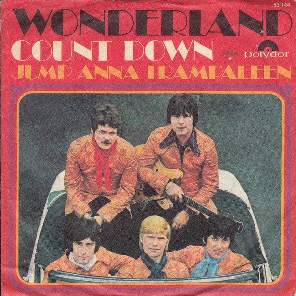 Wonderland (8) -Count Down / Jump Anna Trampaleen