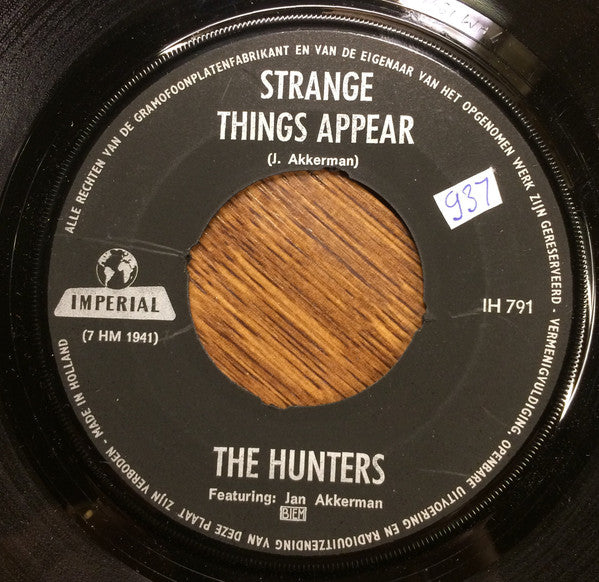The Hunters (3) Featuring Jan Akkerman -Strange Things Appear