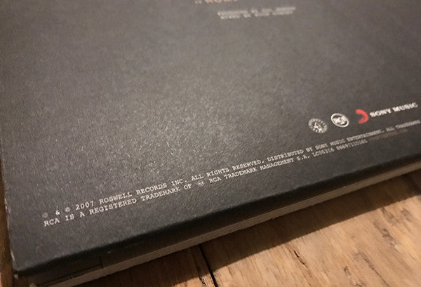 Foo Fighters -Echoes, Silence, Patience & Grace