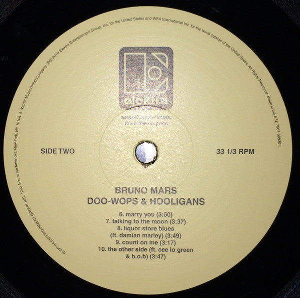 Bruno Mars -Doo-Wops & Hooligans