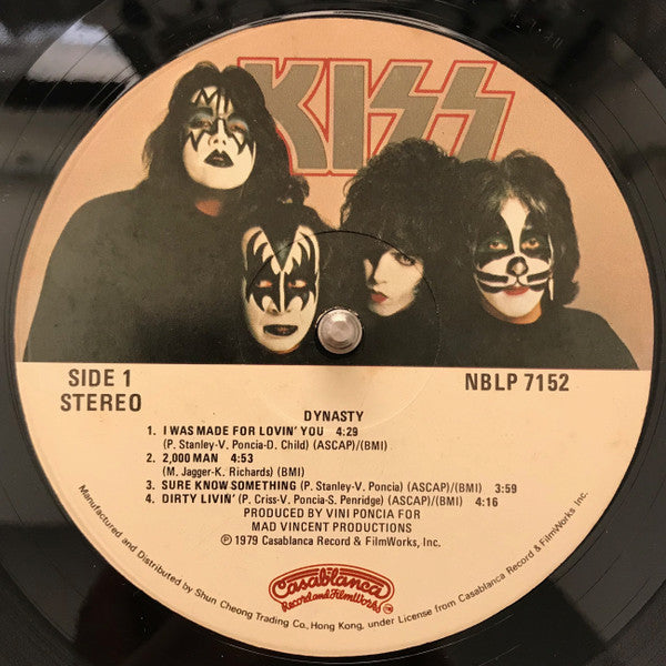 Kiss -Dynasty