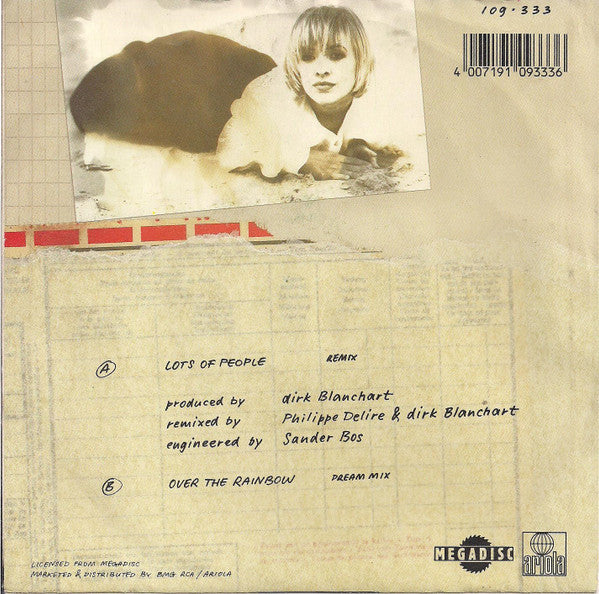 Elisa Waut -Lots Of People