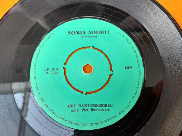Het Radi-Ensemble -Sonja Addio! / Radi-Fox