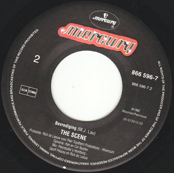 The Scene (2) -Zuster