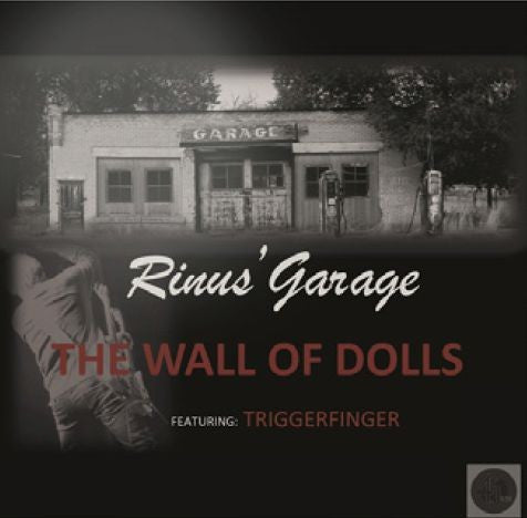 Rinus' Garage -The Wall Of Dolls