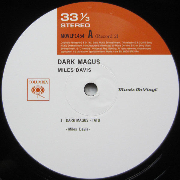 Miles Davis - Dark Magus