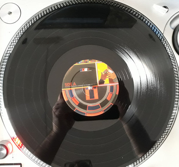 The Strokes -Room On Fire