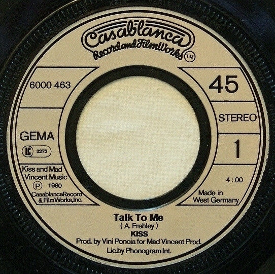 Kiss - Talk To Me