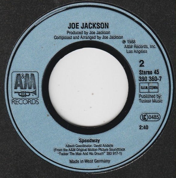 Joe Jackson -(He's A) Shape In A Drape