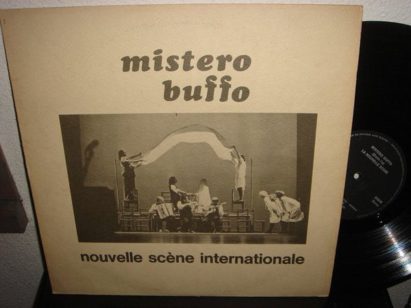 Dario Fo, Nouvelle Scène Internationale* -Mistero Buffo