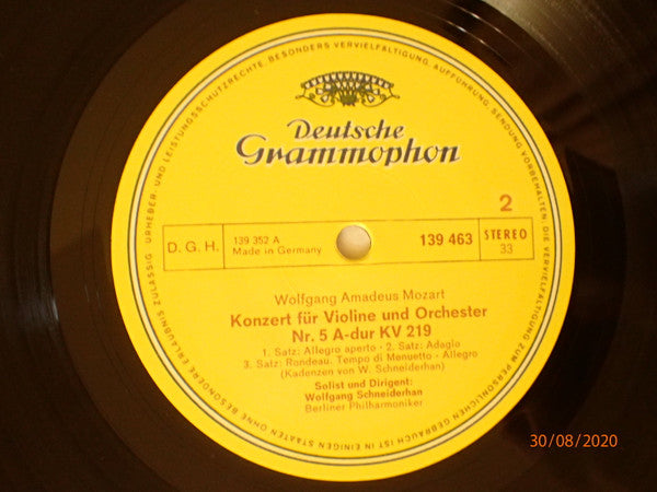Wolfgang Amadeus Mozart - Berliner Philharmoniker Solist Und Dirigent:  Wolfgang Schneiderhan -Violinkonzerte: Nr. 4 D-dur Kv 218 / Nr. 5 A-dur Kv 219