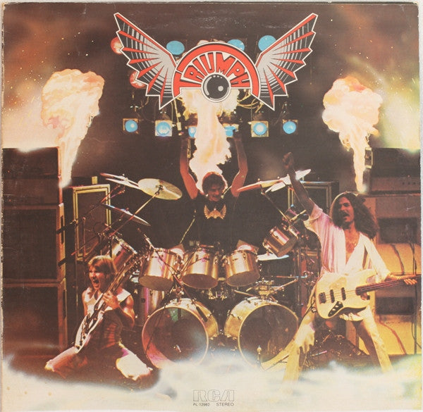 Triumph (2) -Triumph