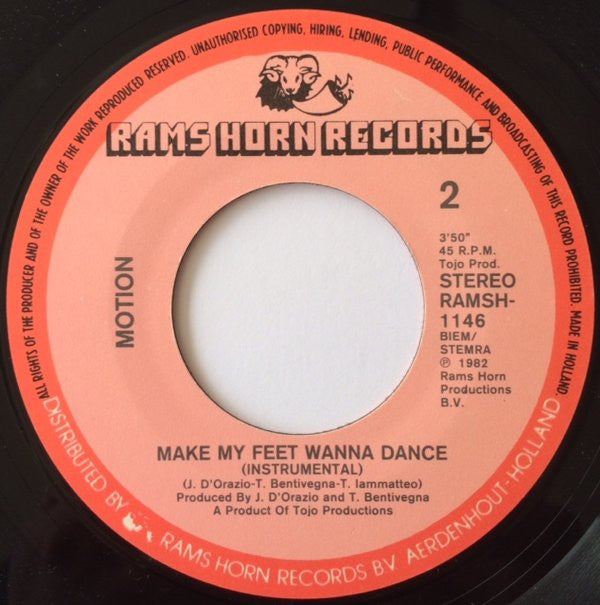 Motion (3) -Make My Feet Wanna Dance