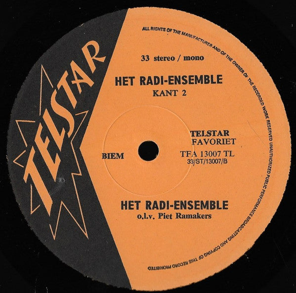Het Radi-Ensemble o.l.v. Piet Ramakers -Het Radi-Ensemble