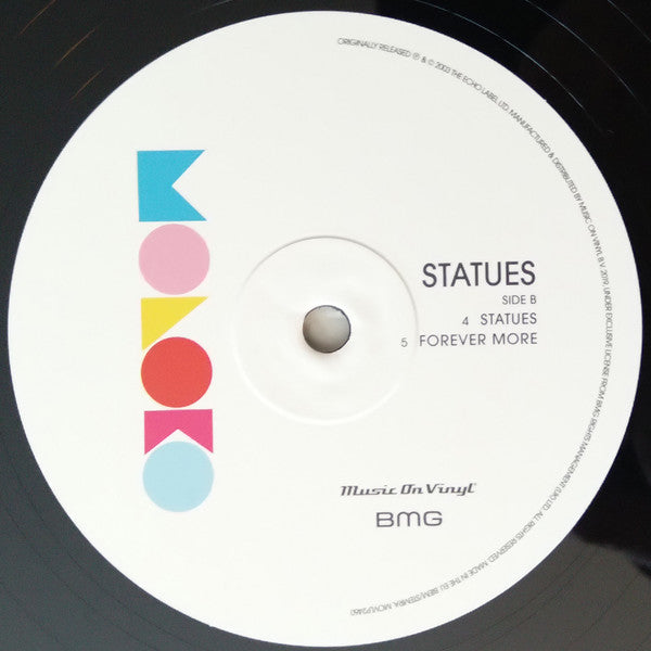 Moloko -Statues