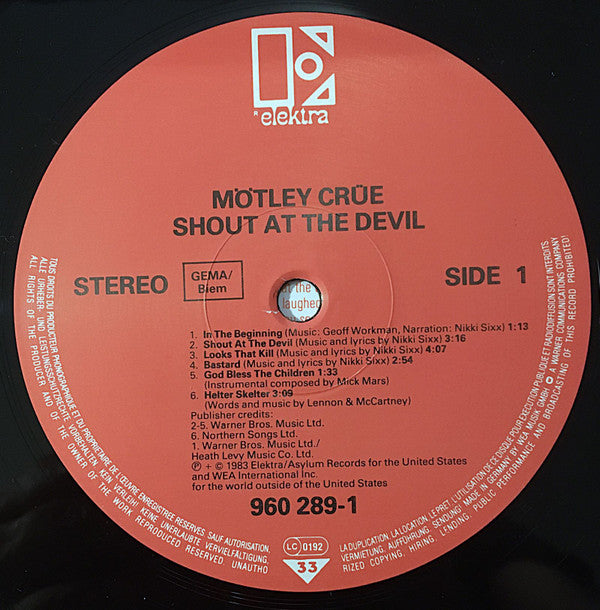 Mötley Crüe -Shout At The Devil
