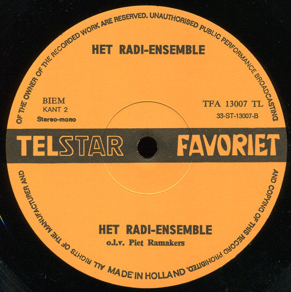 Het Radi-Ensemble o.l.v. Piet Ramakers -Het Radi-Ensemble