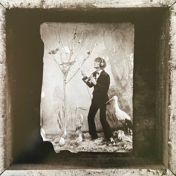 The Raconteurs -Consolers Of The Lonely
