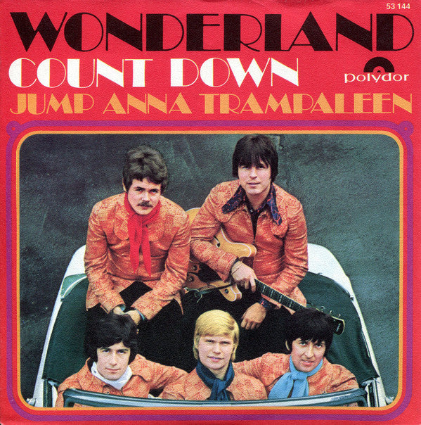 Wonderland (8) -Count Down / Jump Anna Trampaleen