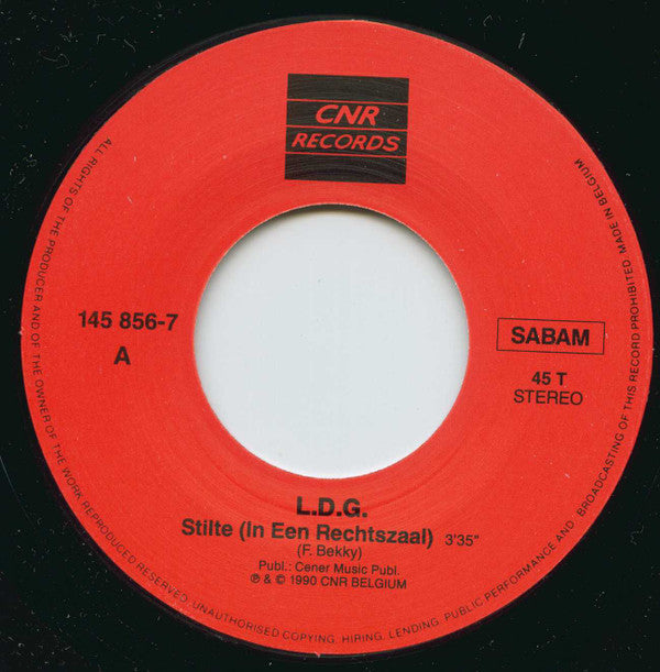 LDG* -Stilte (In Een Rechtszaal)